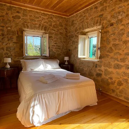 Traditional Stonehouse At Prementinos Village Lefkada * Lazarata